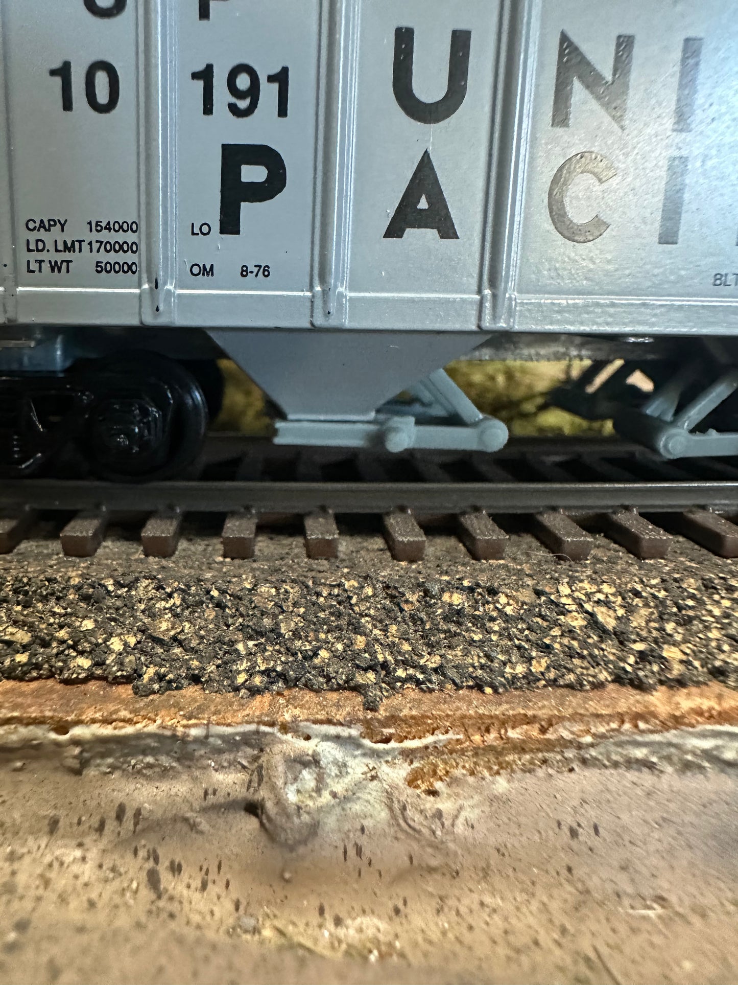 Replacement Two Bay Covered Hopper Doors 2pk / 2 cars
