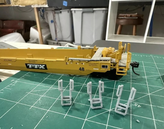 REPAIR KIT Updated - Athearn TTX Trailer Train 48' Husky Stack Well Car