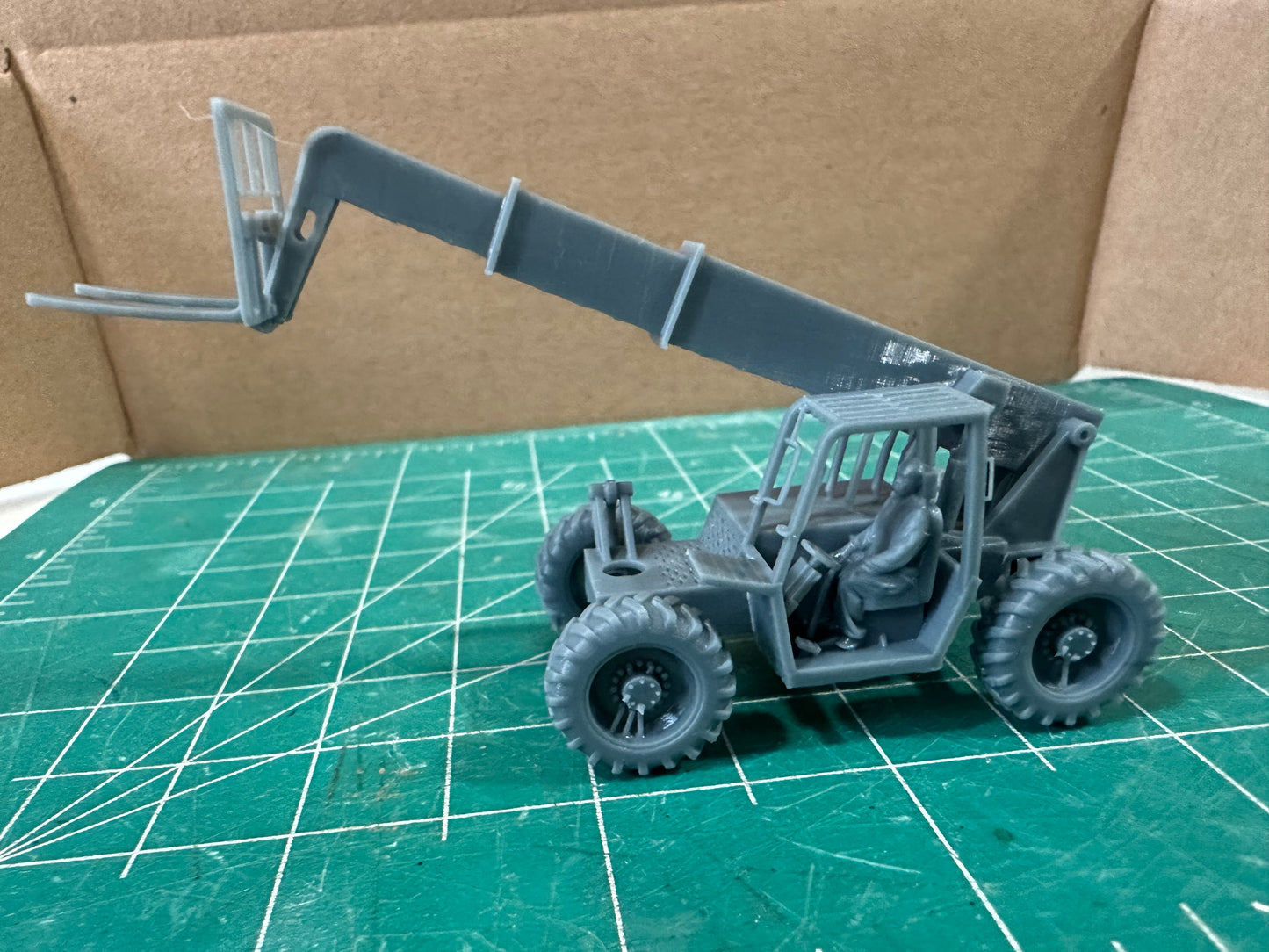 Grade-all Style all terrain Forklift